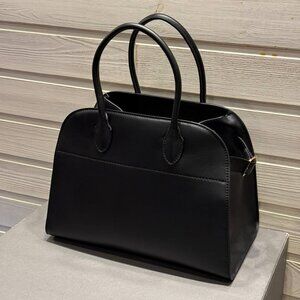 The Row Margaux 12 Soft leather black